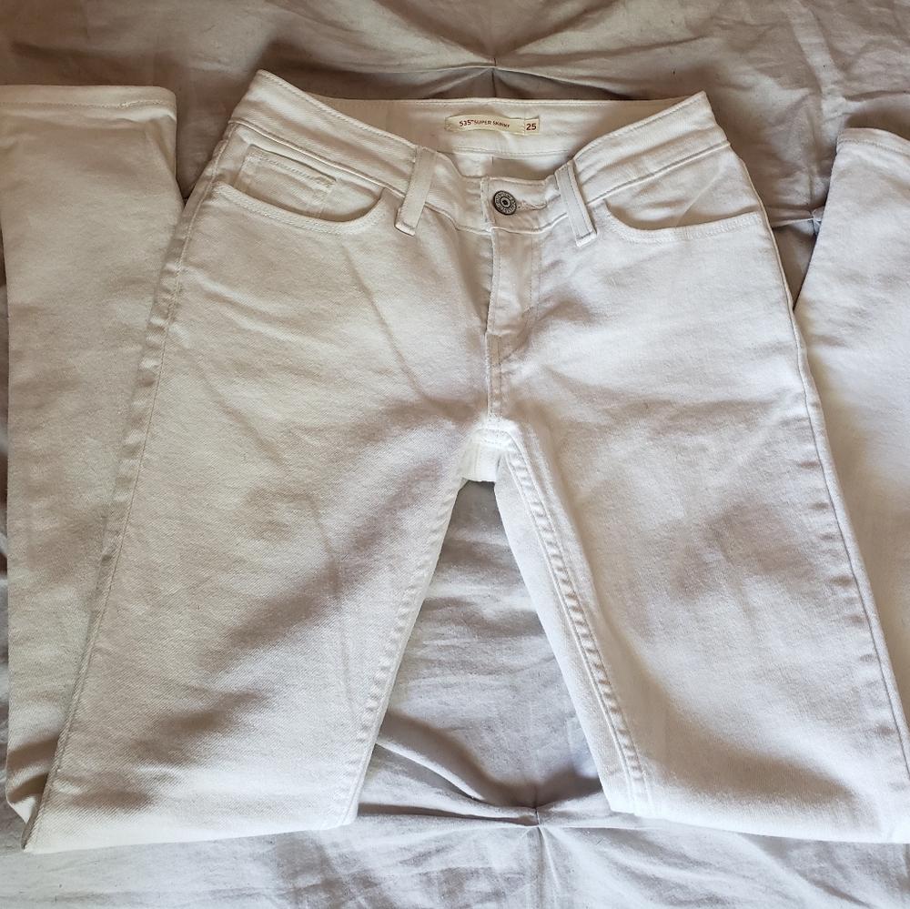 Levi Strauss & Co. White Super Skinny Jeans